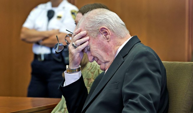 Lindsay Clancy’s attorney begs for a pardon